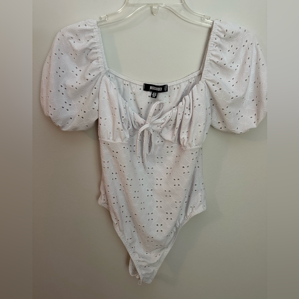 Missguided Coquette Eyelet Bodysuit Size 6 White EUC